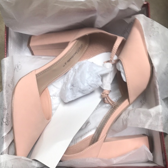 Blush pointy single sole pump heel toe 💗💗 - Picture 5 of 5